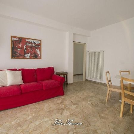 Casa Vacanze Gli Ulivi Del Lago Villa Sale Marasino Ngoại thất bức ảnh