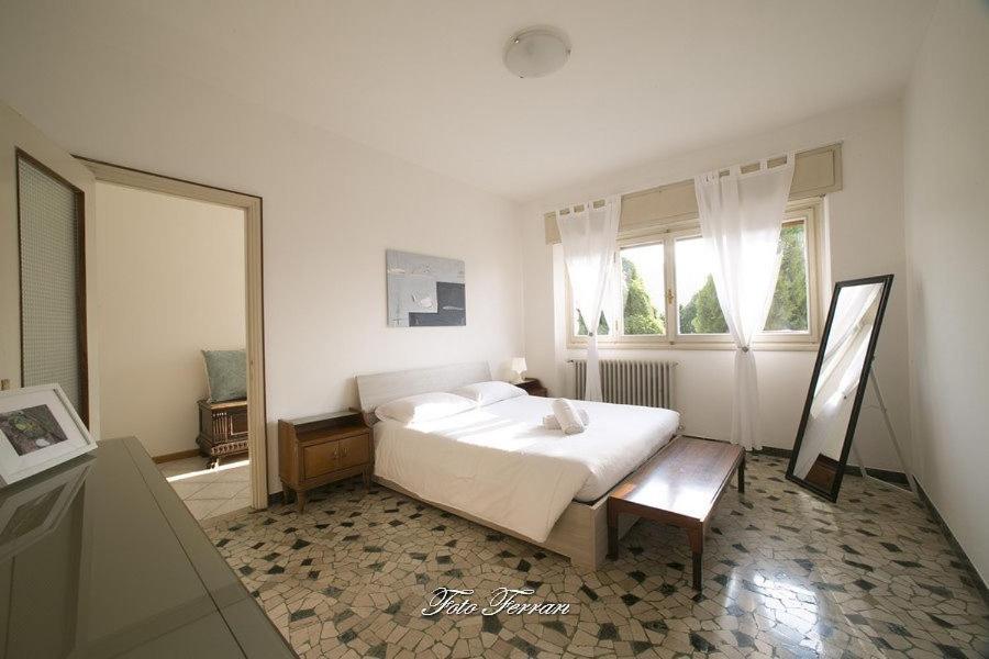 Casa Vacanze Gli Ulivi Del Lago Villa Sale Marasino Ngoại thất bức ảnh